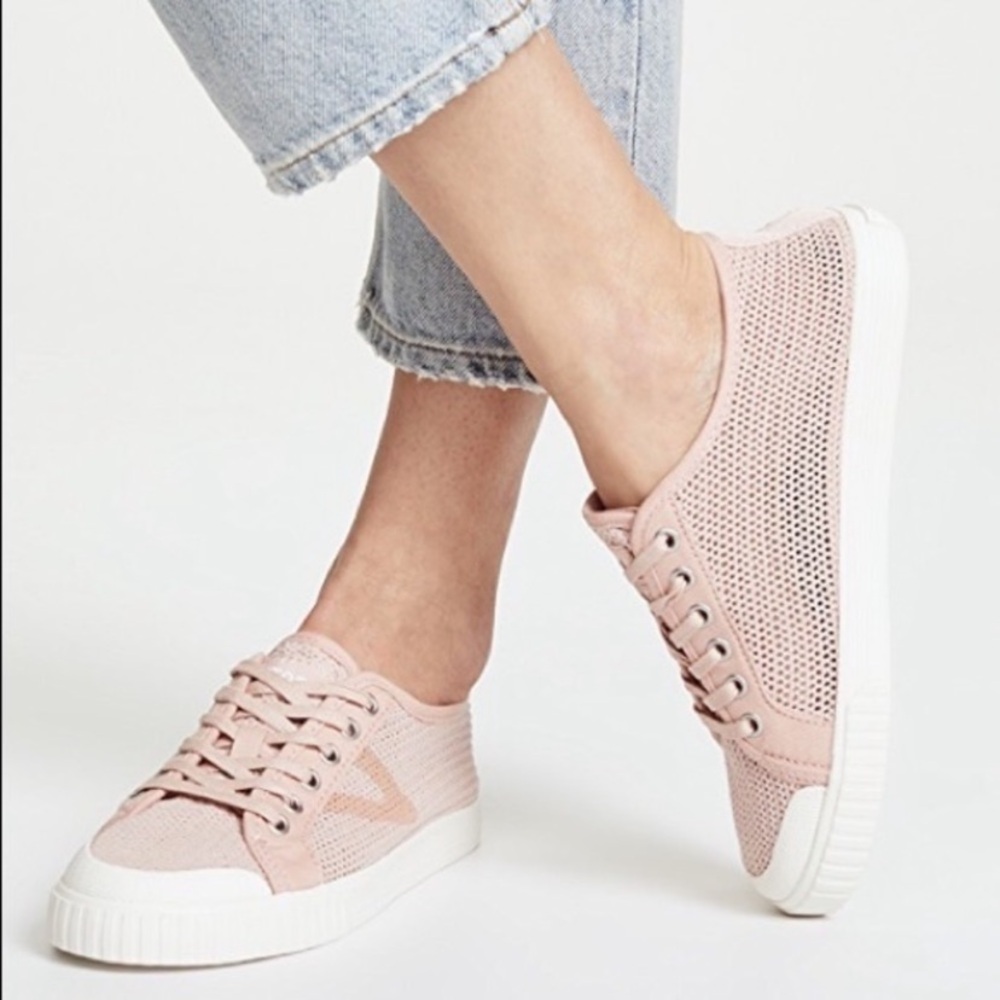 Tretorn Tournet Mauve Mesh Sneakers - Size 5.5